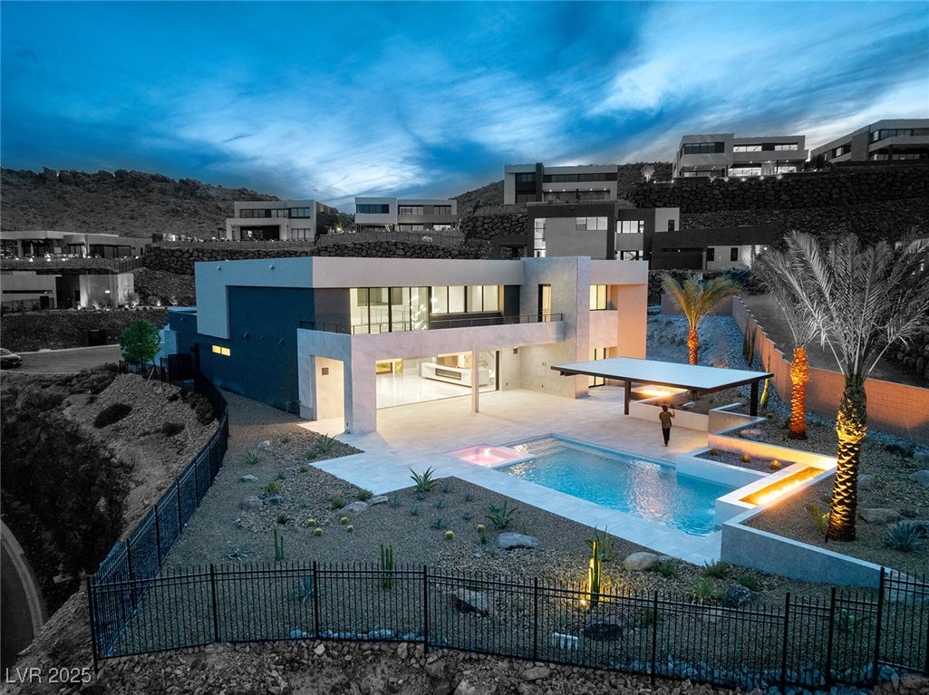 620 Dragon Mountain Court