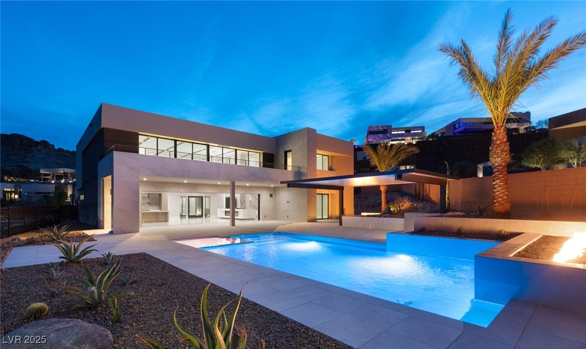 620 Dragon Mountain Court