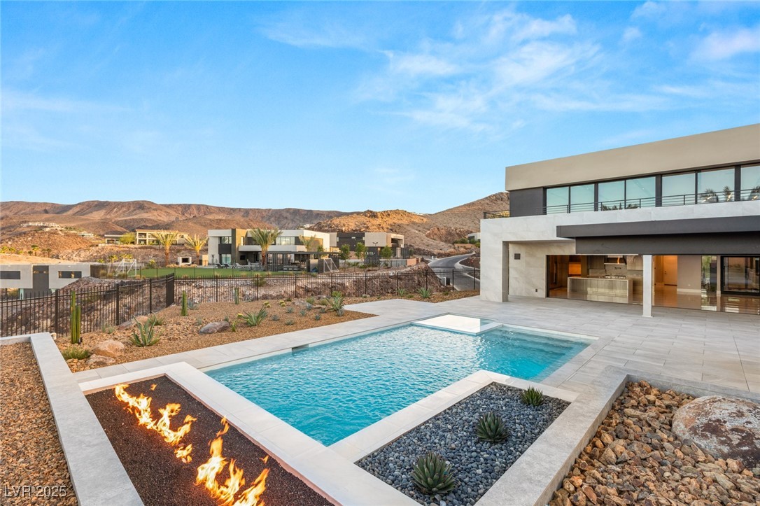 620 Dragon Mountain Court