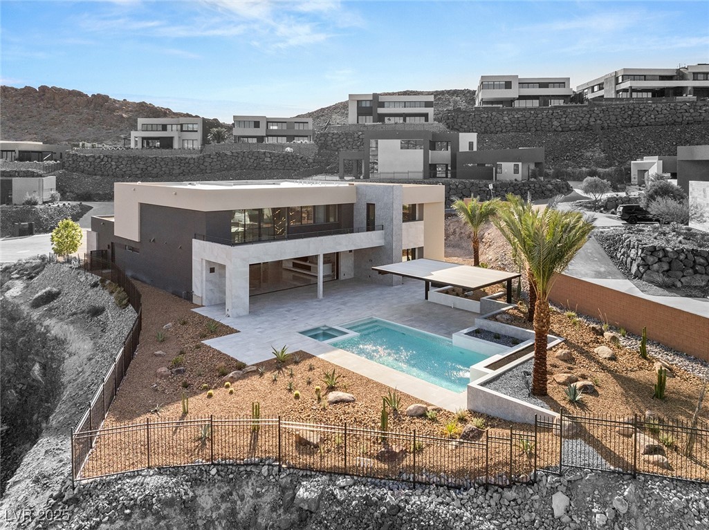 620 Dragon Mountain Court