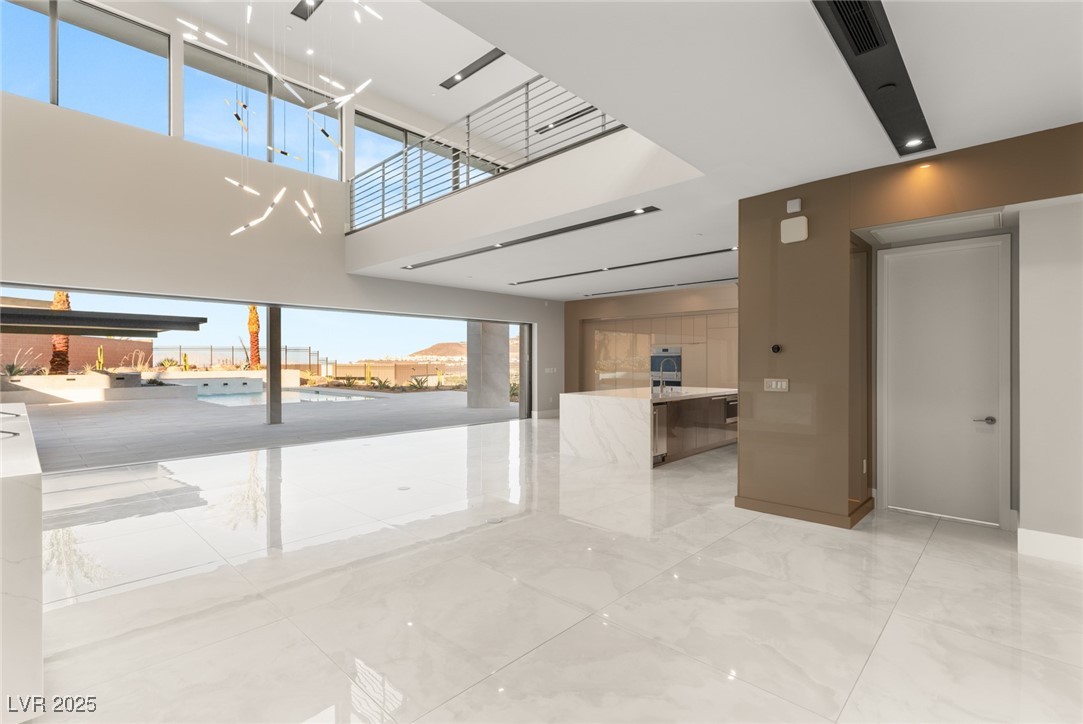 620 Dragon Mountain Court