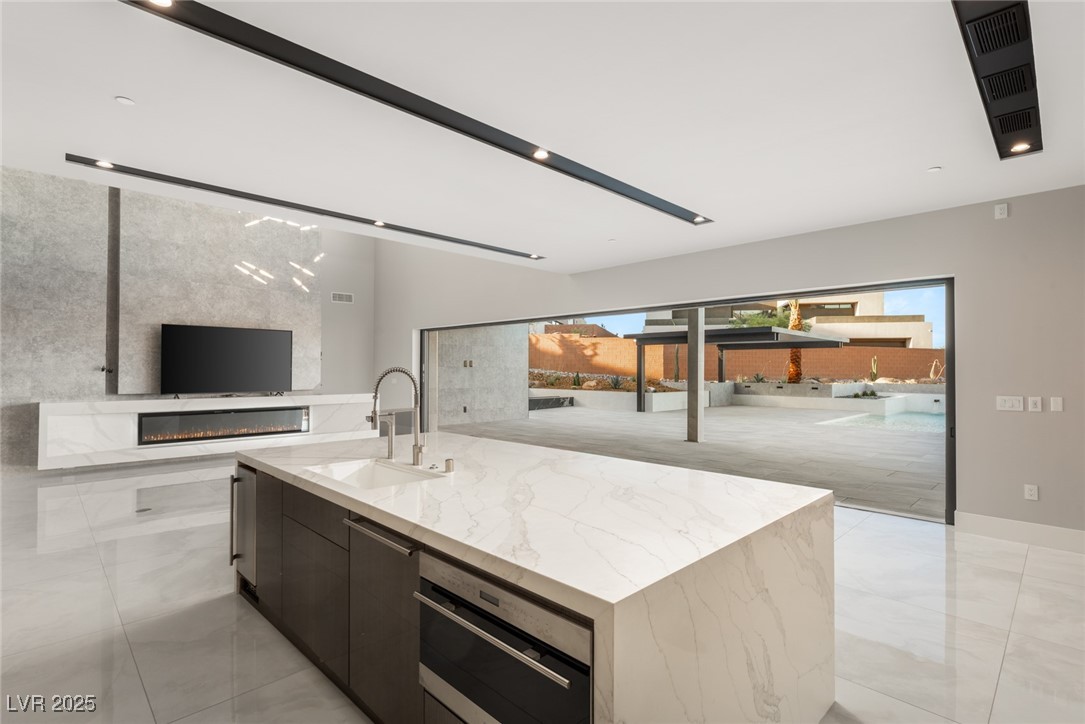 620 Dragon Mountain Court