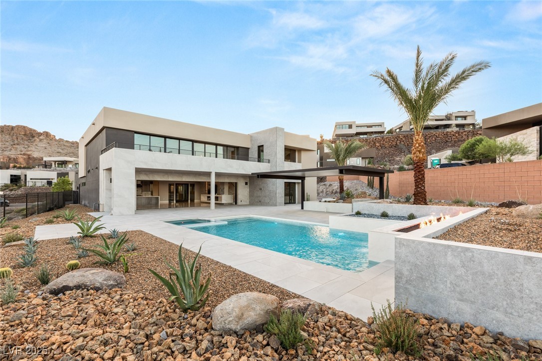 620 Dragon Mountain Court