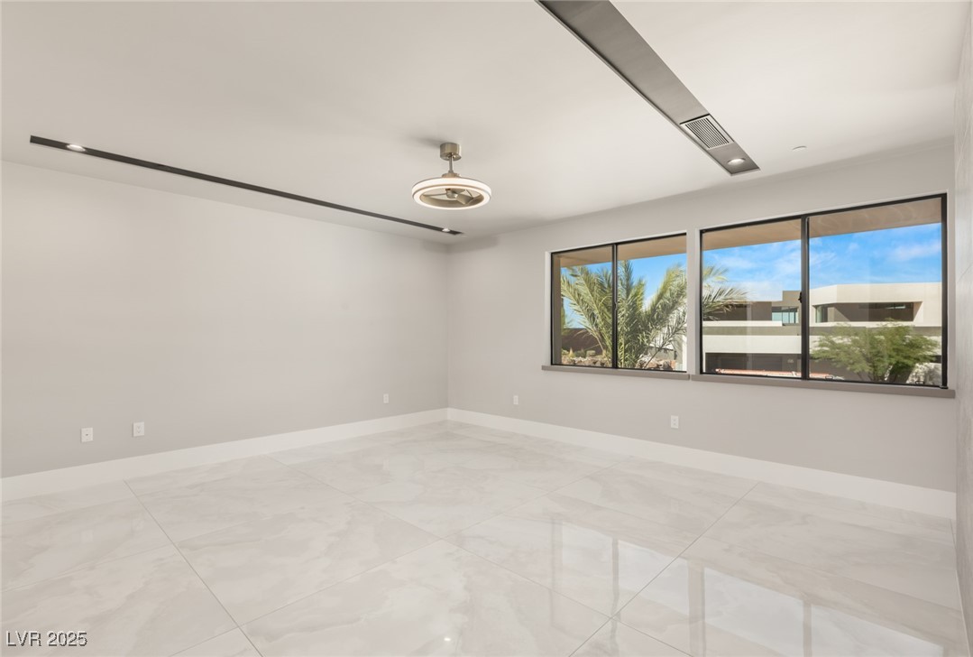 620 Dragon Mountain Court