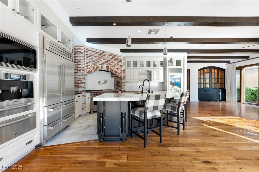 2369 Green Mountain Court
