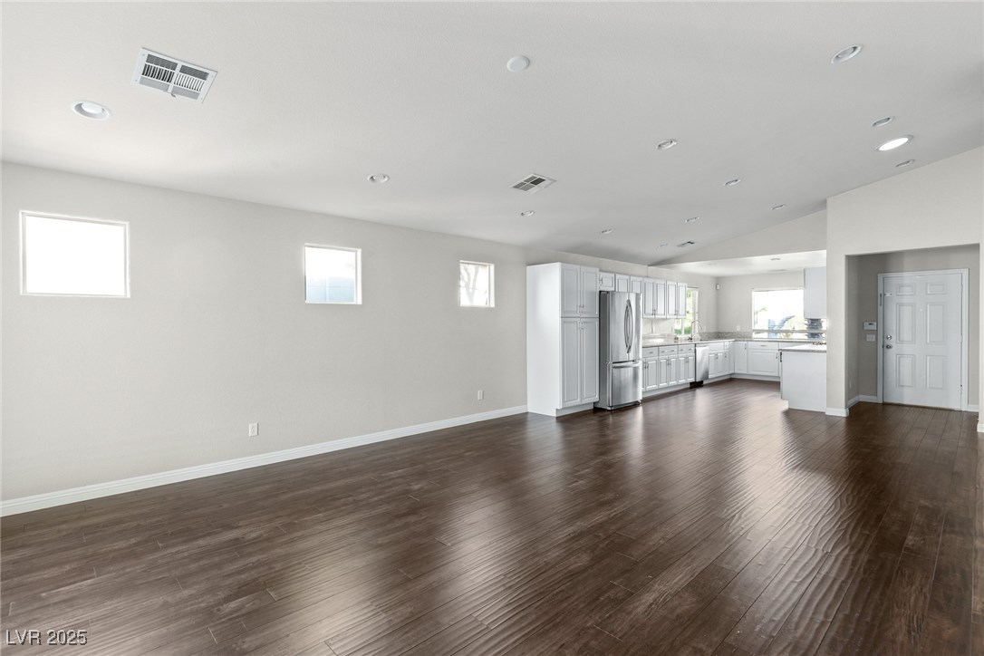 2721 WILLOW BASKET Lane