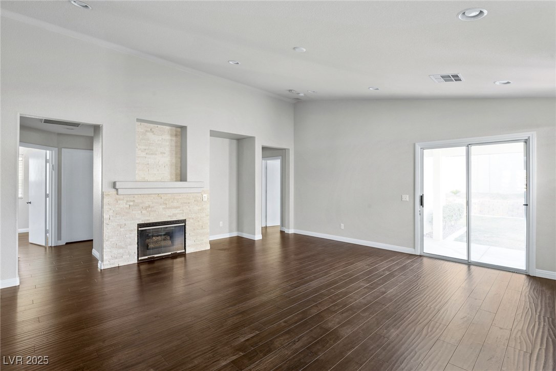 2721 WILLOW BASKET Lane
