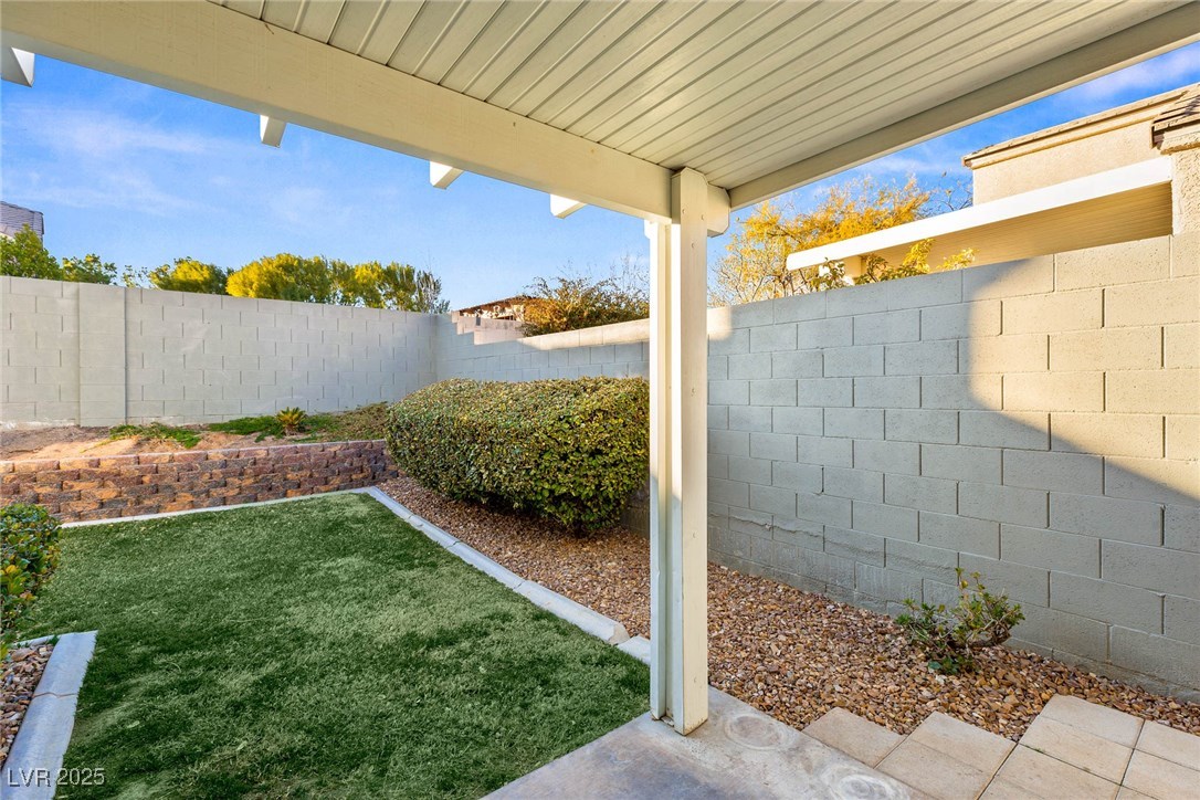 2721 WILLOW BASKET Lane