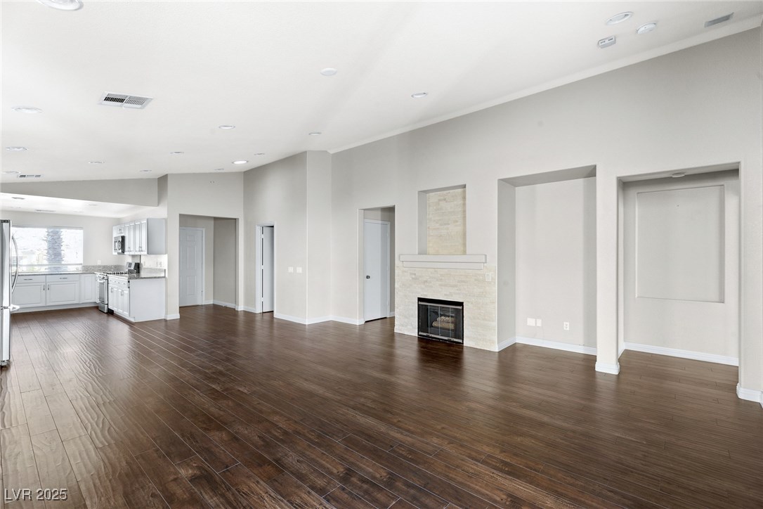 2721 WILLOW BASKET Lane