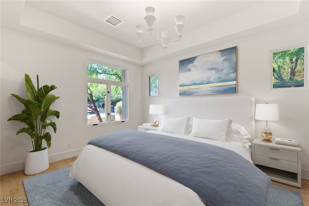 24 Soaring Bird Court