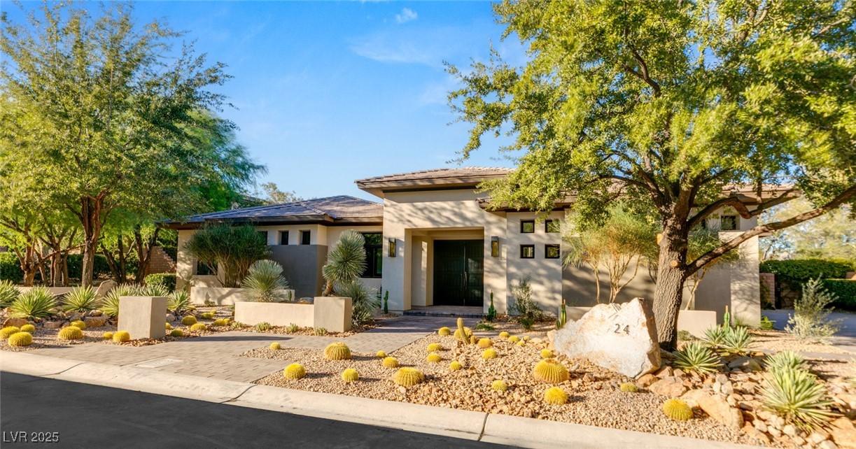 24 Soaring Bird Court