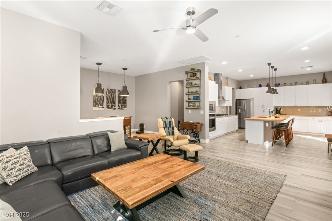 11261 Essence Point Avenue 101
