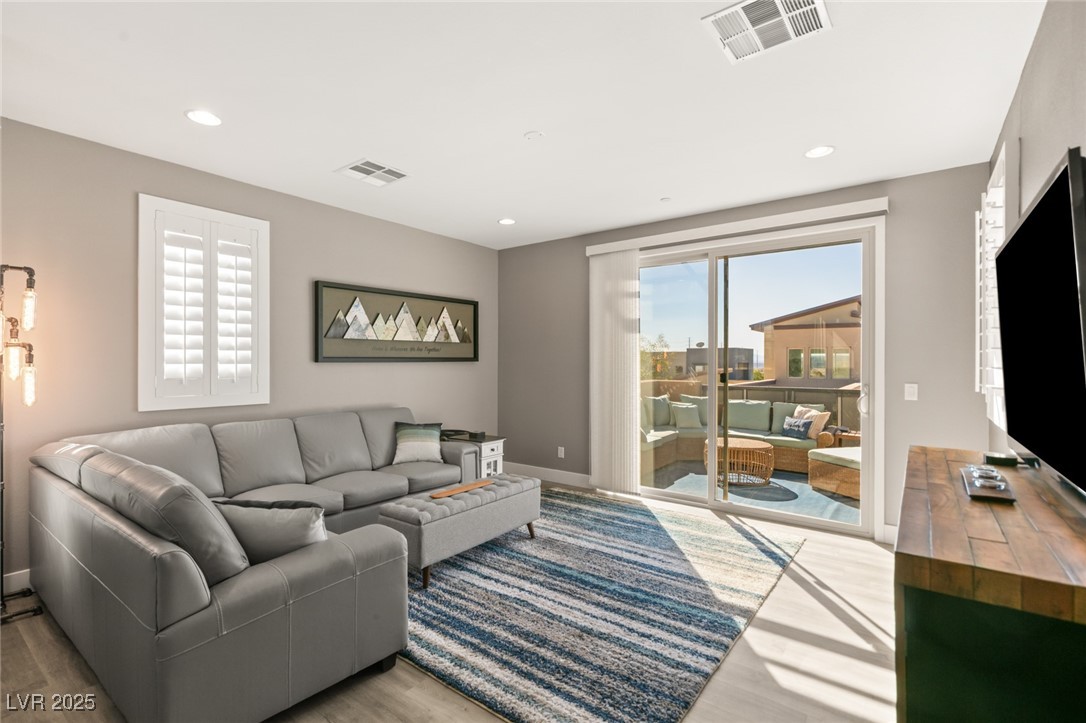 11261 Essence Point Avenue 101
