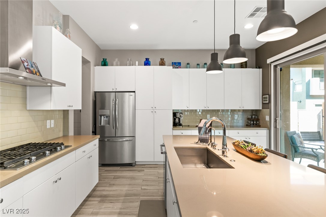11261 Essence Point Avenue 101