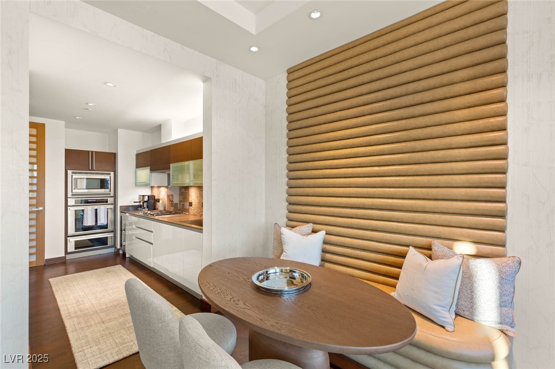 3750 Las Vegas Boulevard 3302
