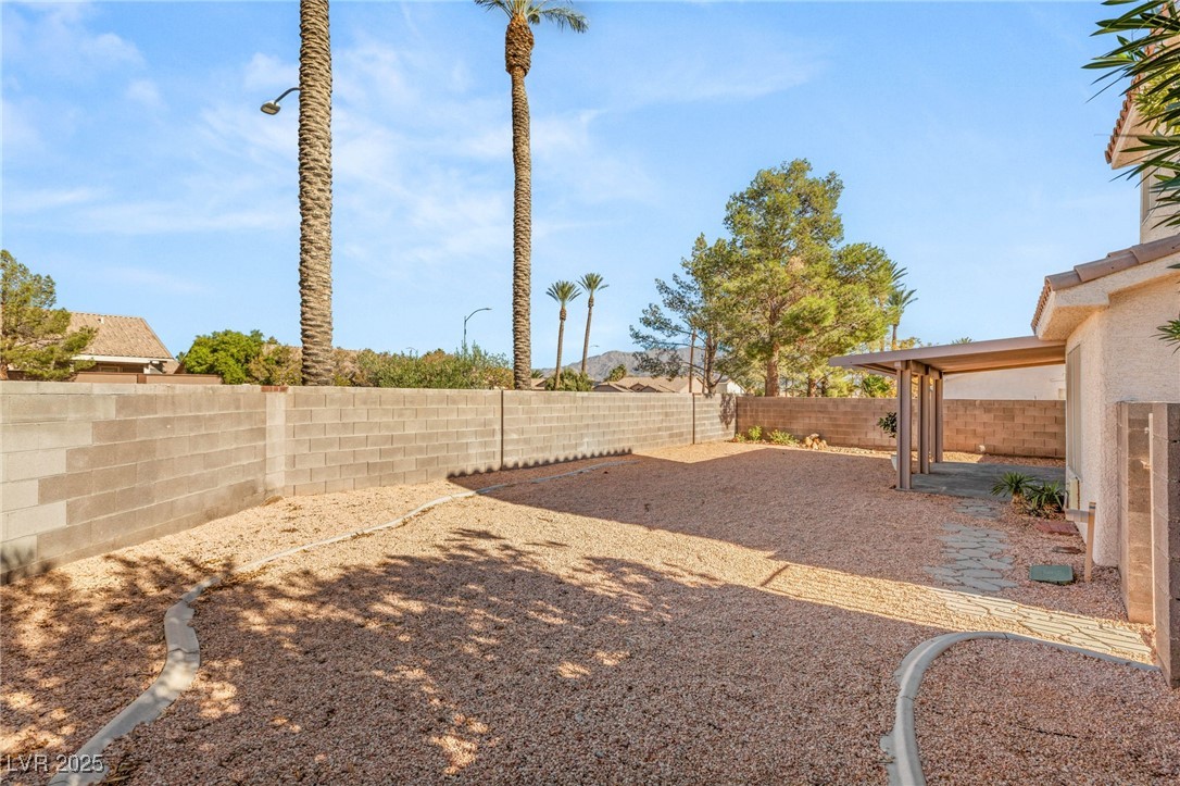 8056 Broken Spur Lane