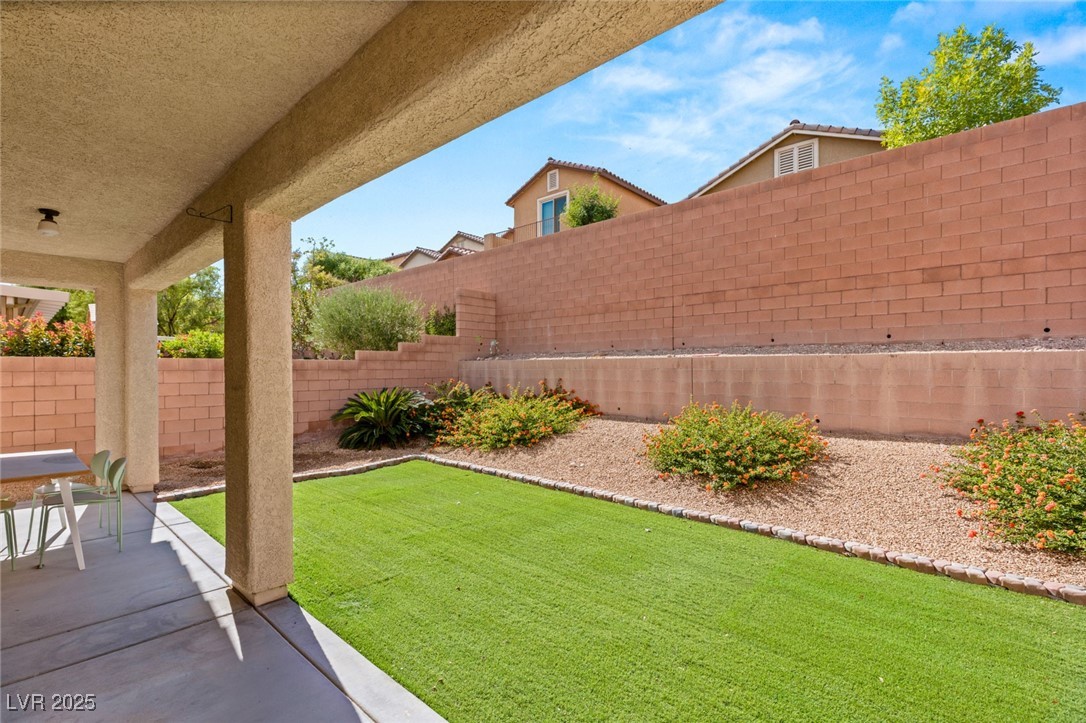 4913 Calabash Tree Court