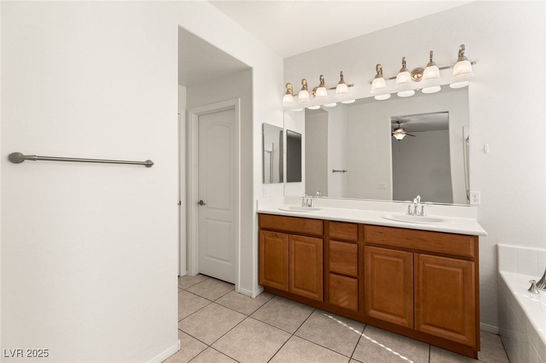 4913 Calabash Tree Court