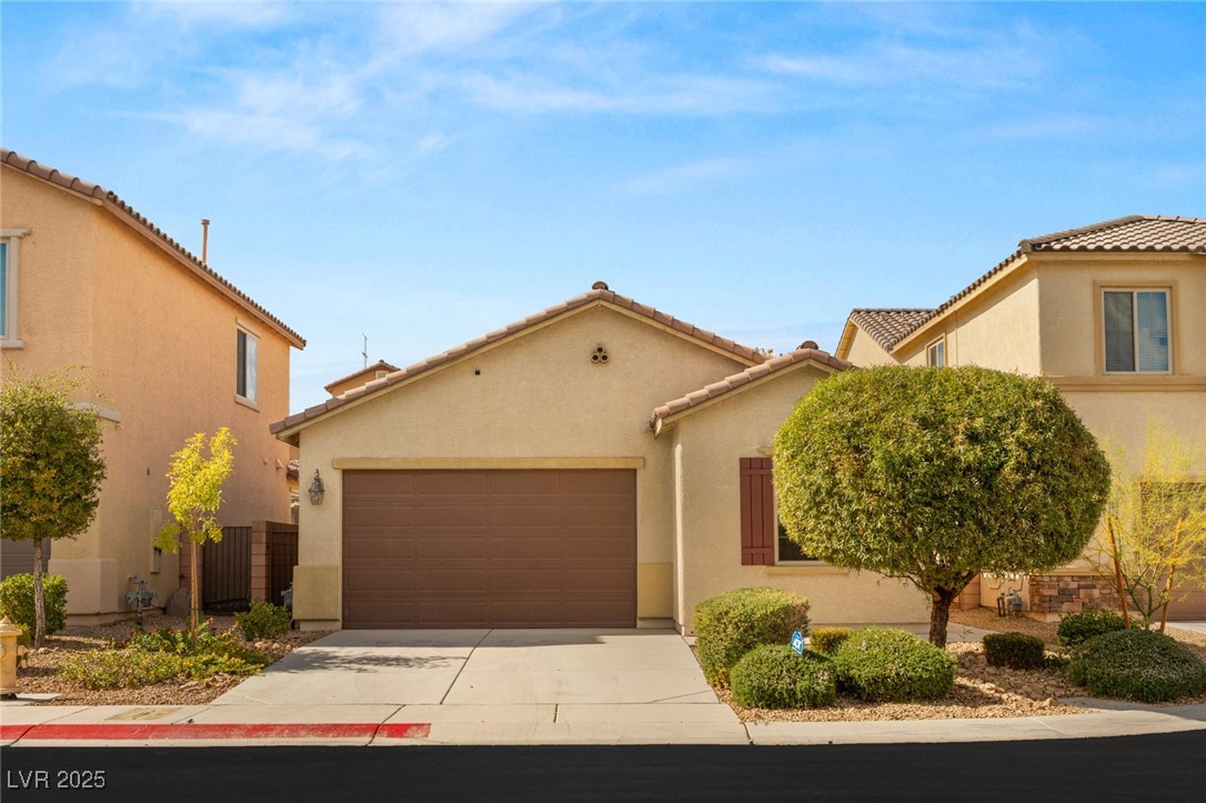 4913 Calabash Tree Court
