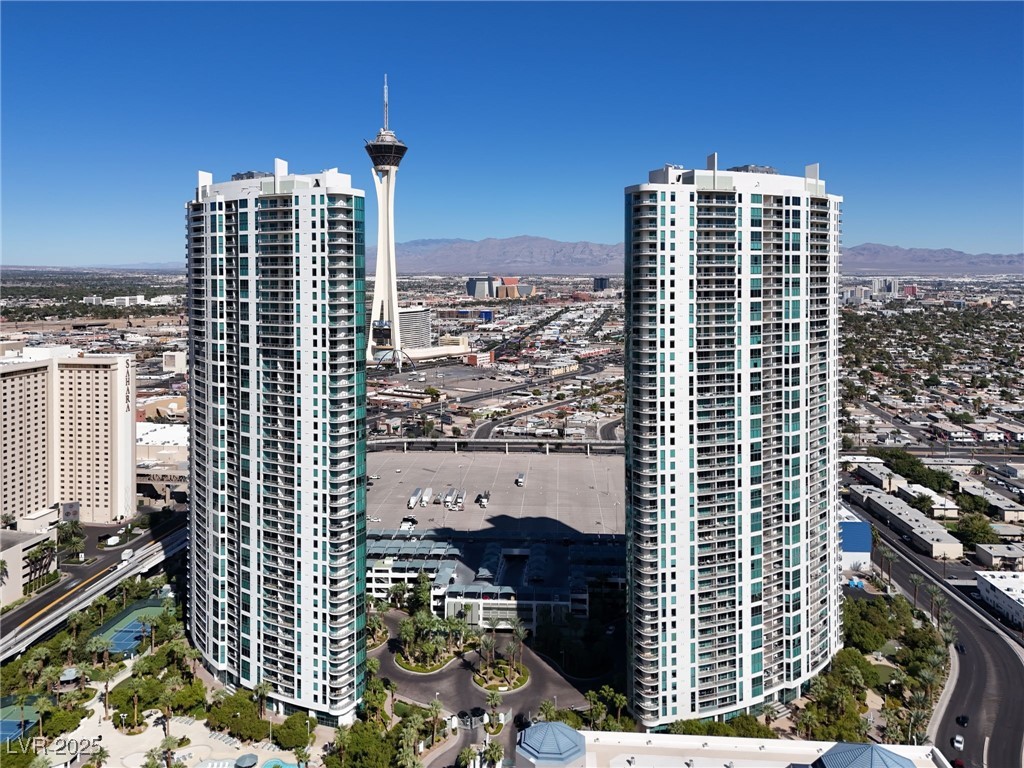 222 KAREN Avenue 2802