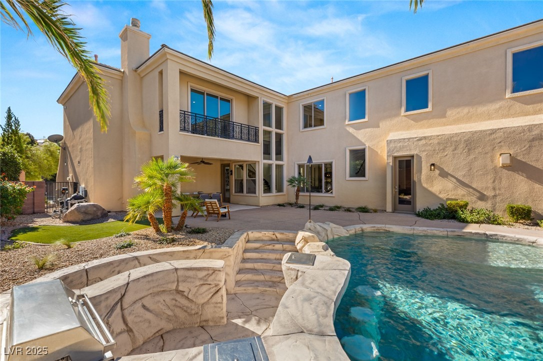 2148 PONT NATIONAL Drive