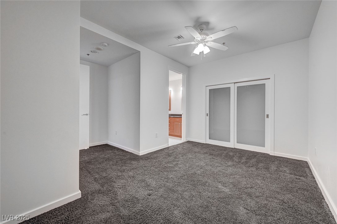 4525 Dean Martin Drive 909