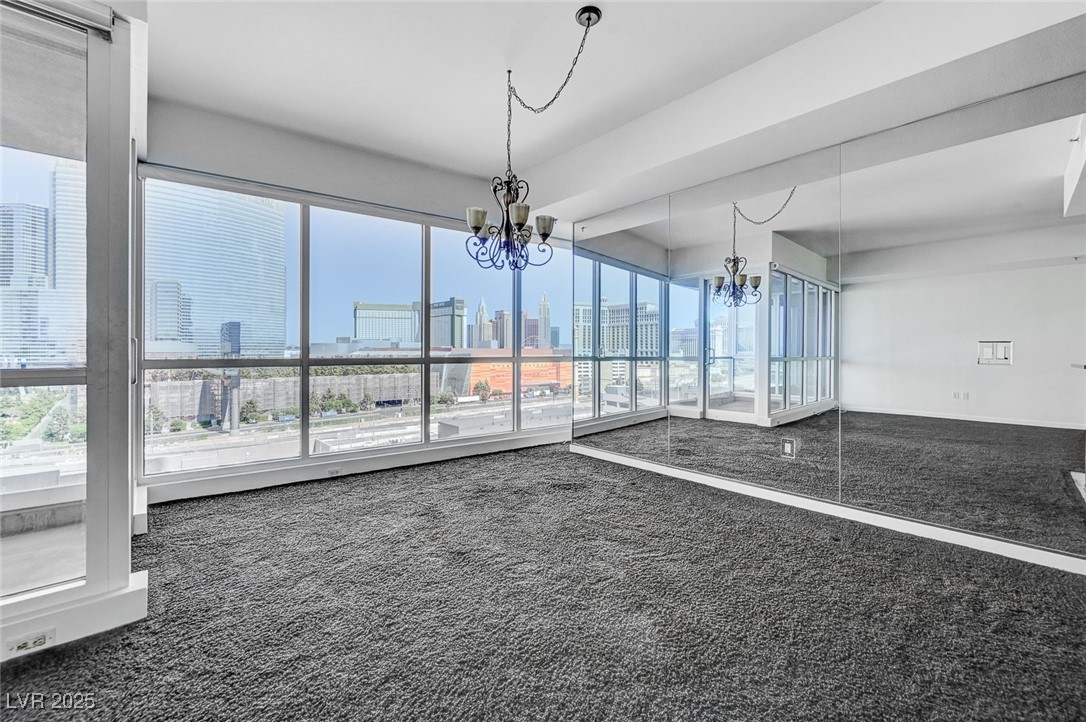 4525 Dean Martin Drive 909