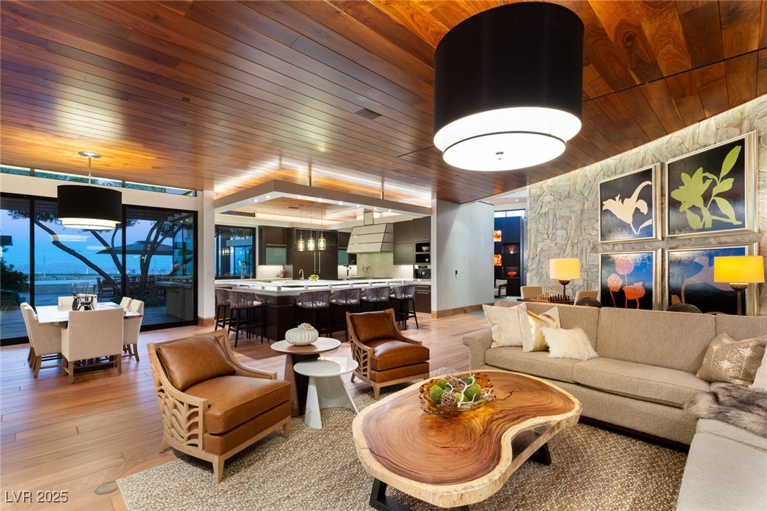 5 Promontory Ridge Drive