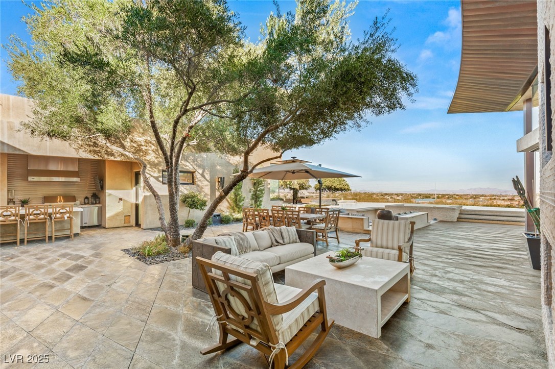 5 Promontory Ridge Drive