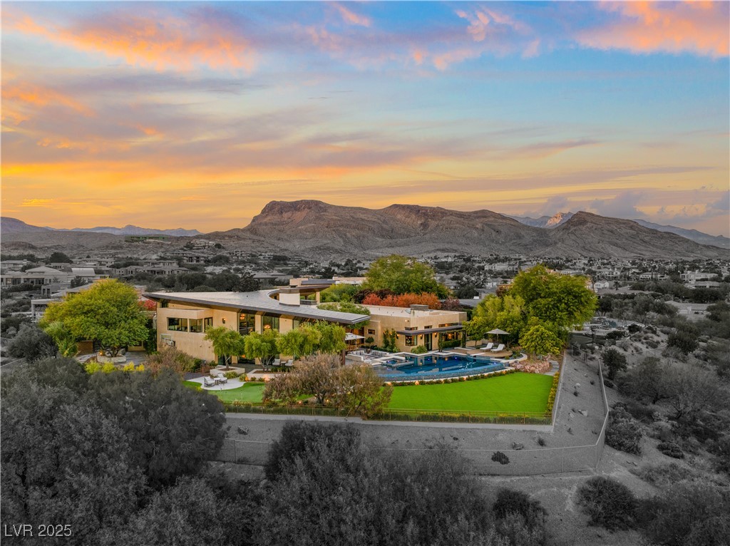 5 Promontory Ridge Drive