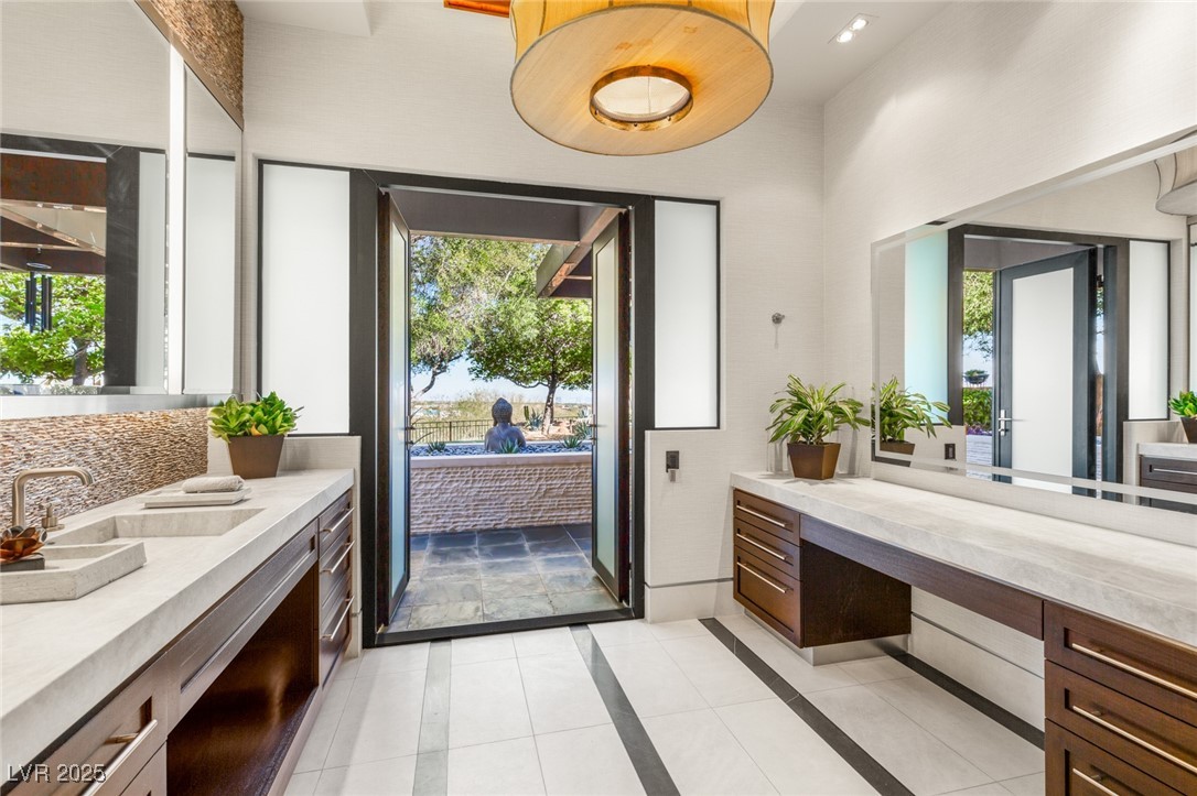 5 Promontory Ridge Drive