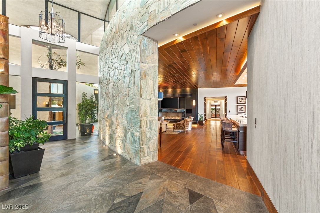 5 Promontory Ridge Drive