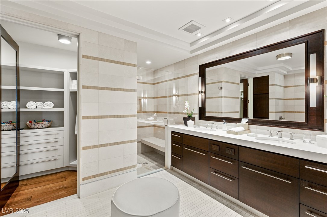 5 Promontory Ridge Drive