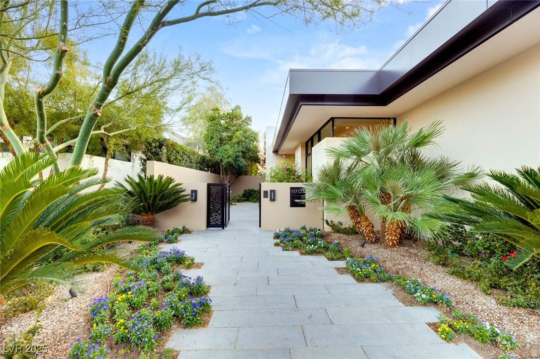 11707 Discovery Canyon Drive