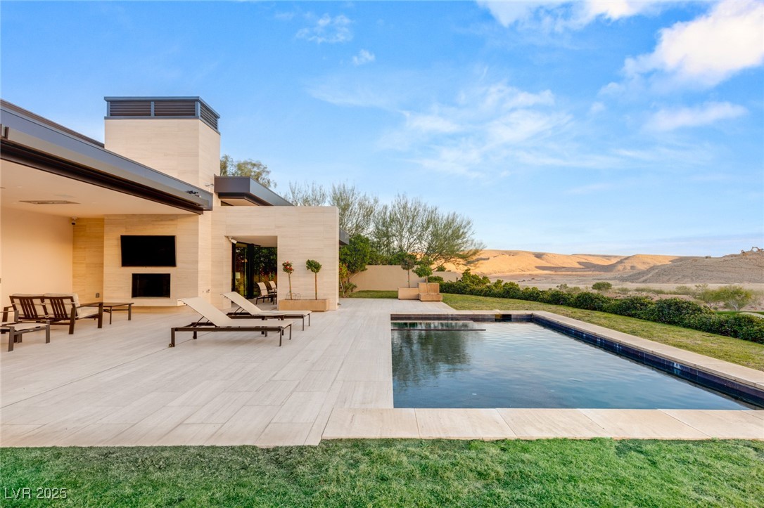 11707 Discovery Canyon Drive