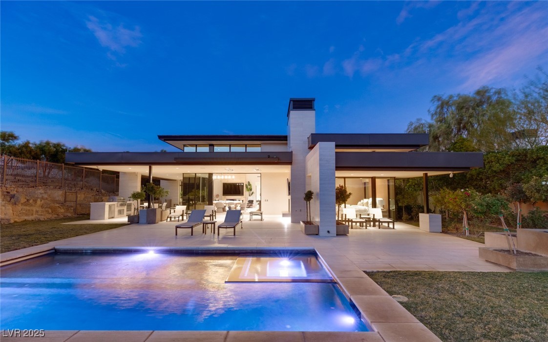 11707 Discovery Canyon Drive