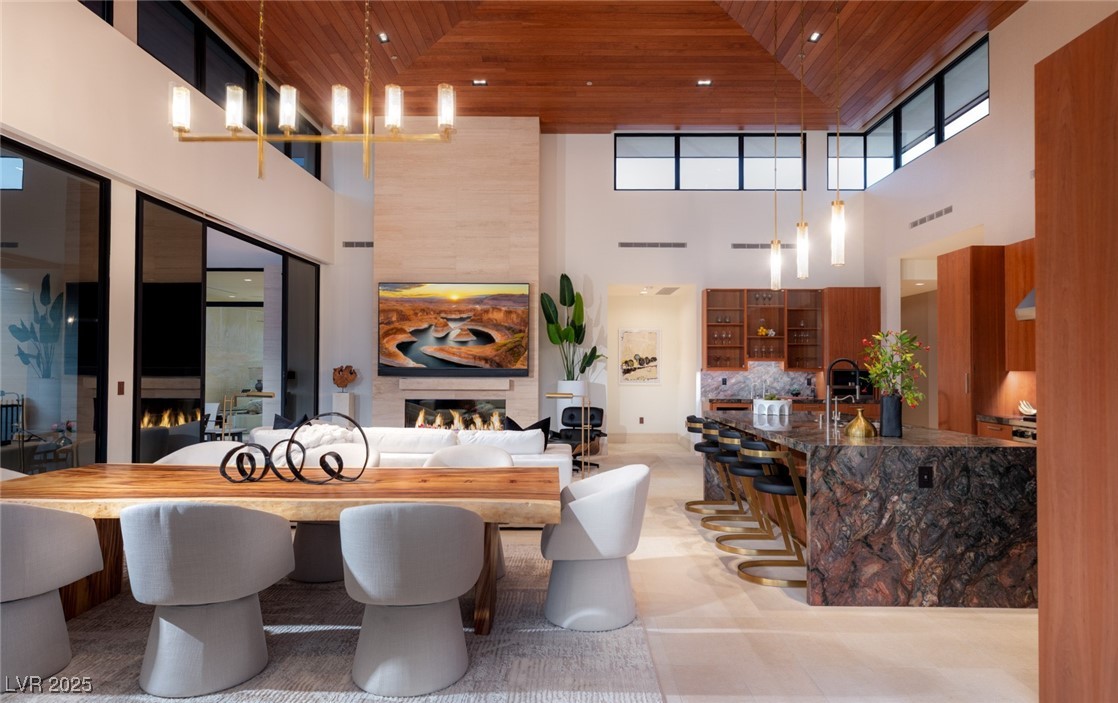 11707 Discovery Canyon Drive