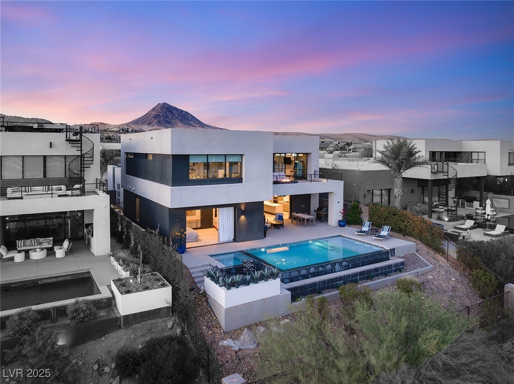 20 Highland Cove Lane