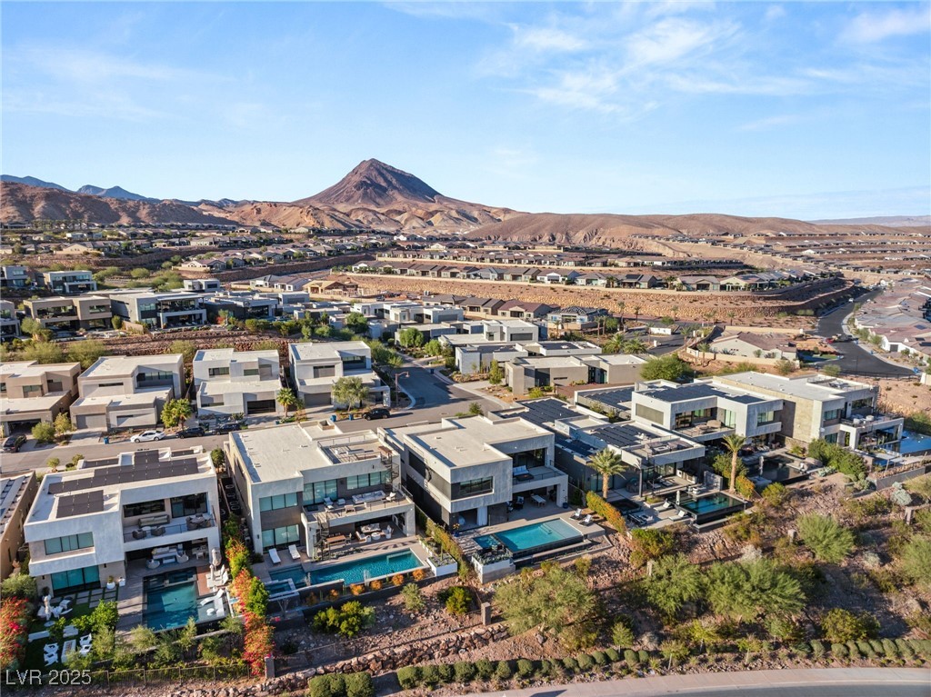 20 Highland Cove Lane