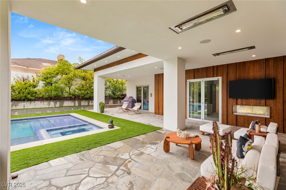 2951 Brighton Creek Court