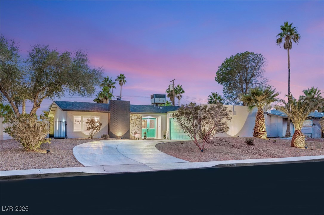 1643 Golden Arrow Drive