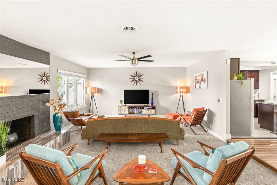 1643 Golden Arrow Drive