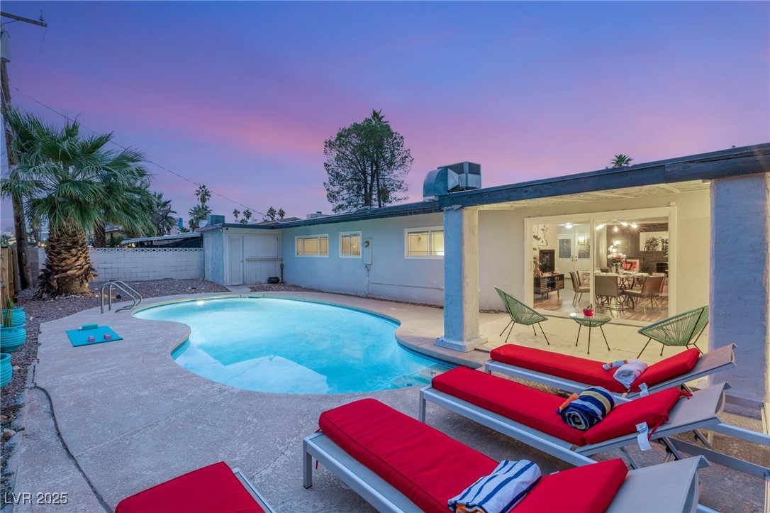 1643 Golden Arrow Drive