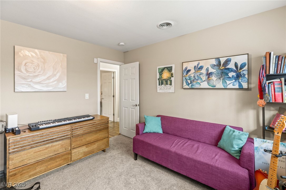 1643 Golden Arrow Drive
