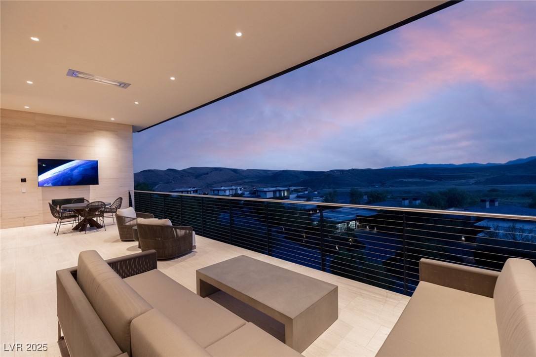 4929 Summit Overlook Drive