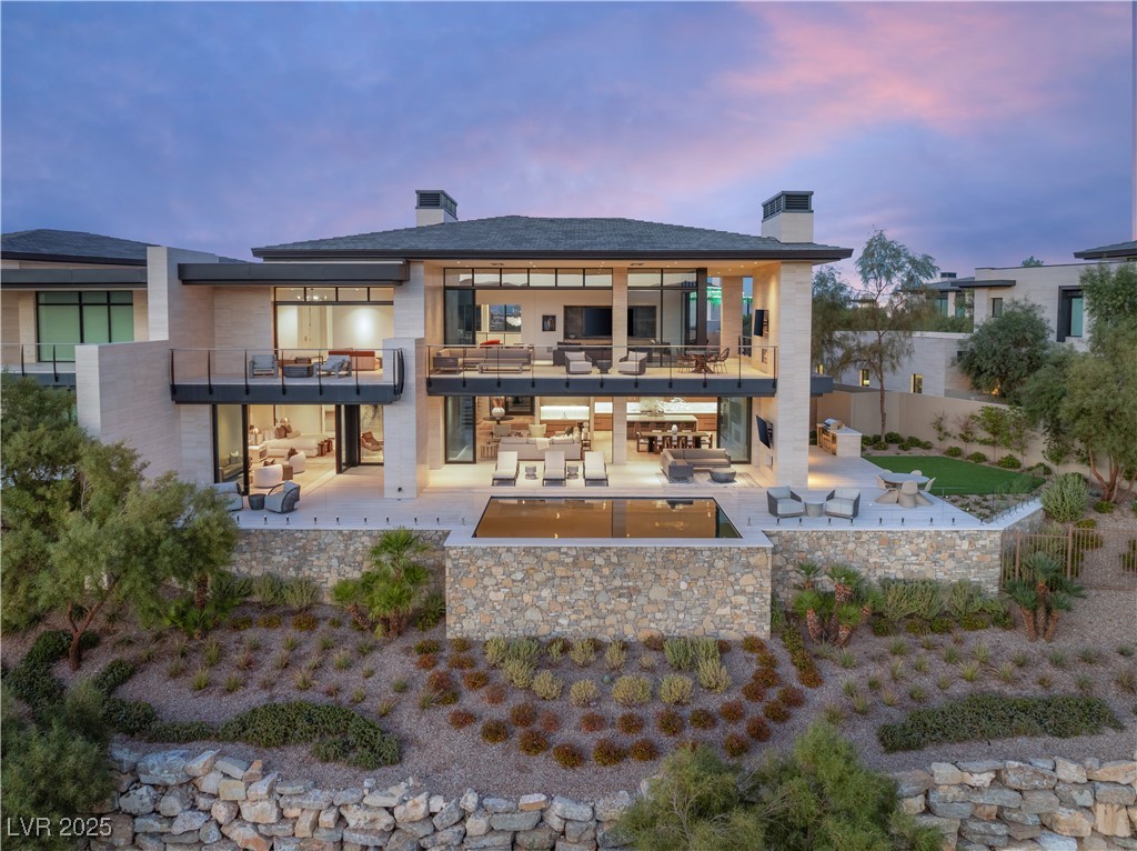 4929 Summit Overlook Drive