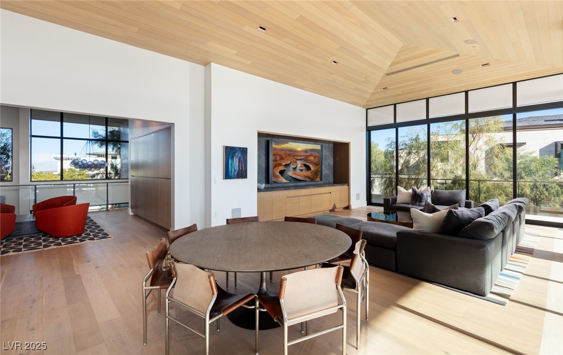 4929 Summit Overlook Drive