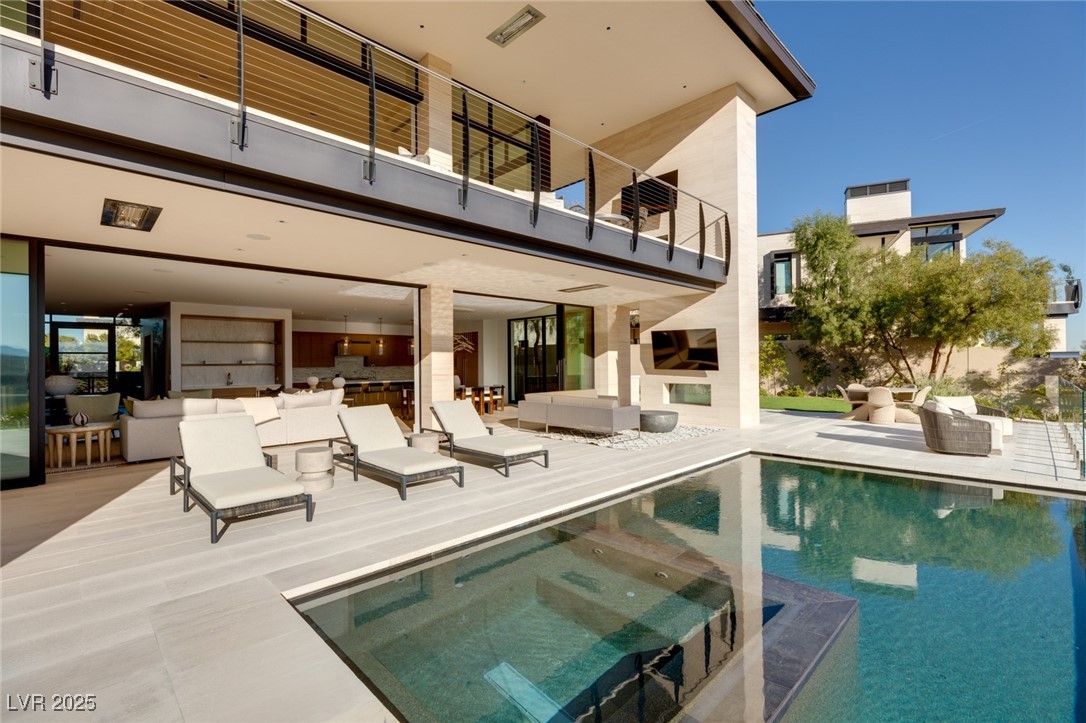 4929 Summit Overlook Drive