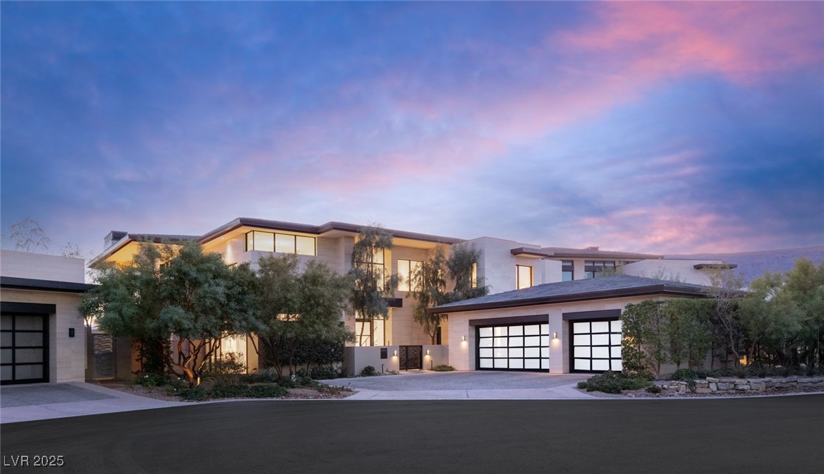 4929 Summit Overlook Drive