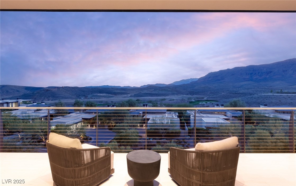 4929 Summit Overlook Drive